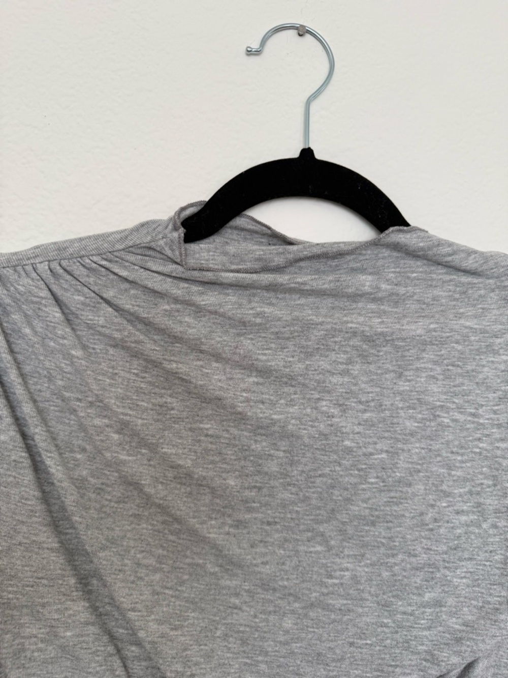 Commense Ruched Long Sleeve - Picture 3 of 8